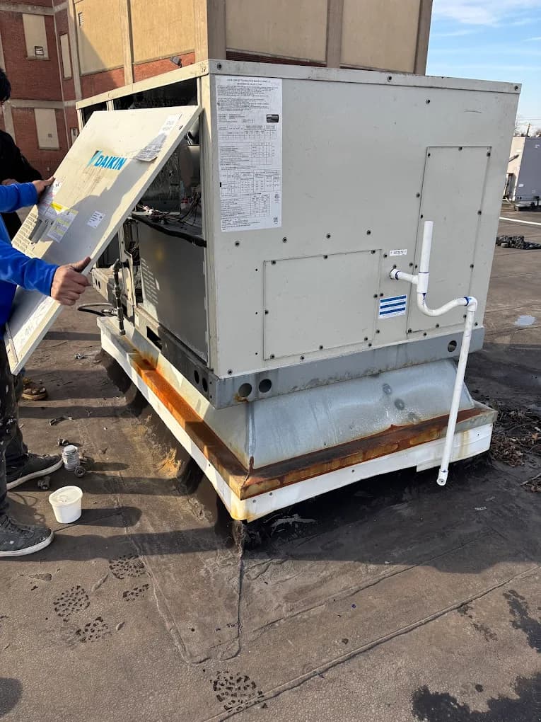 Outdoor condenser unit installation for a residential air conditioning system